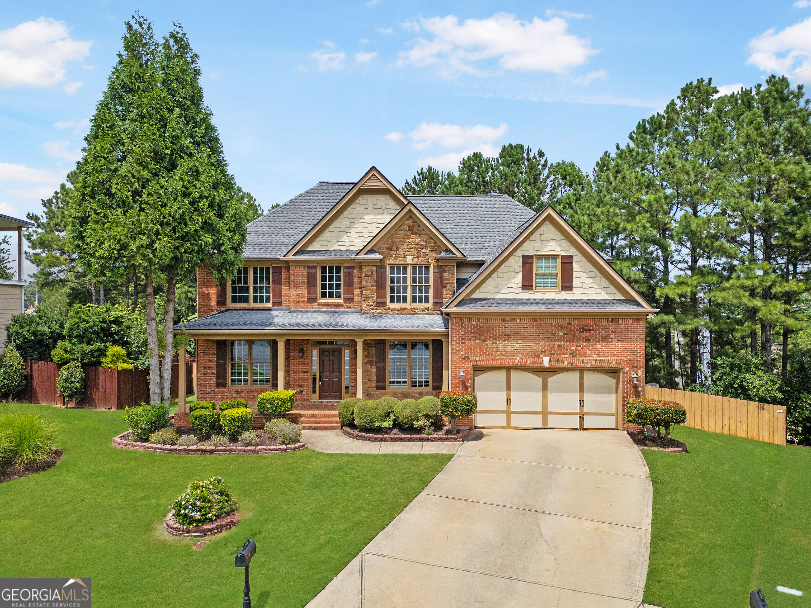 5605 Viewpoint Ct Court