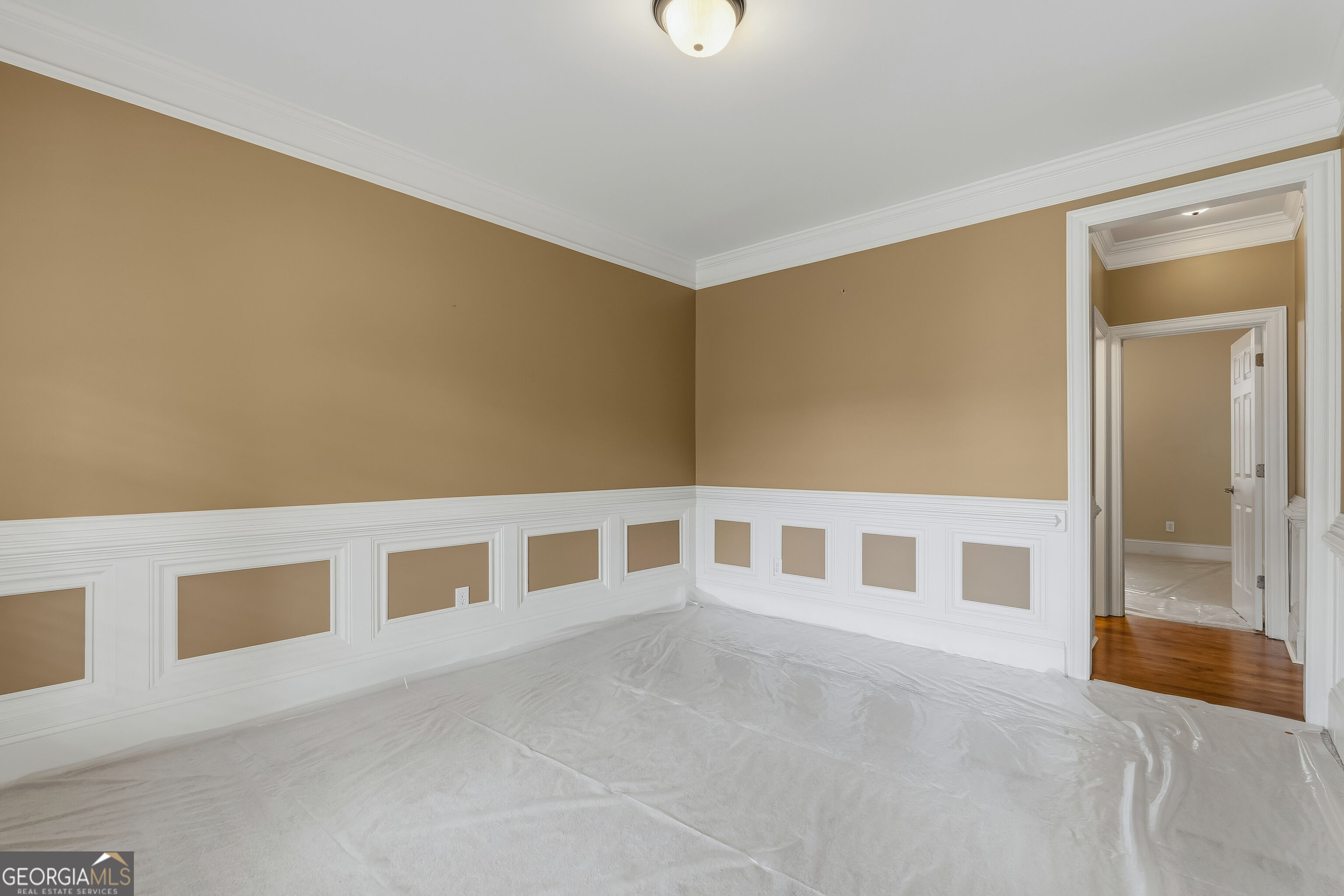 5605 Viewpoint Ct Court