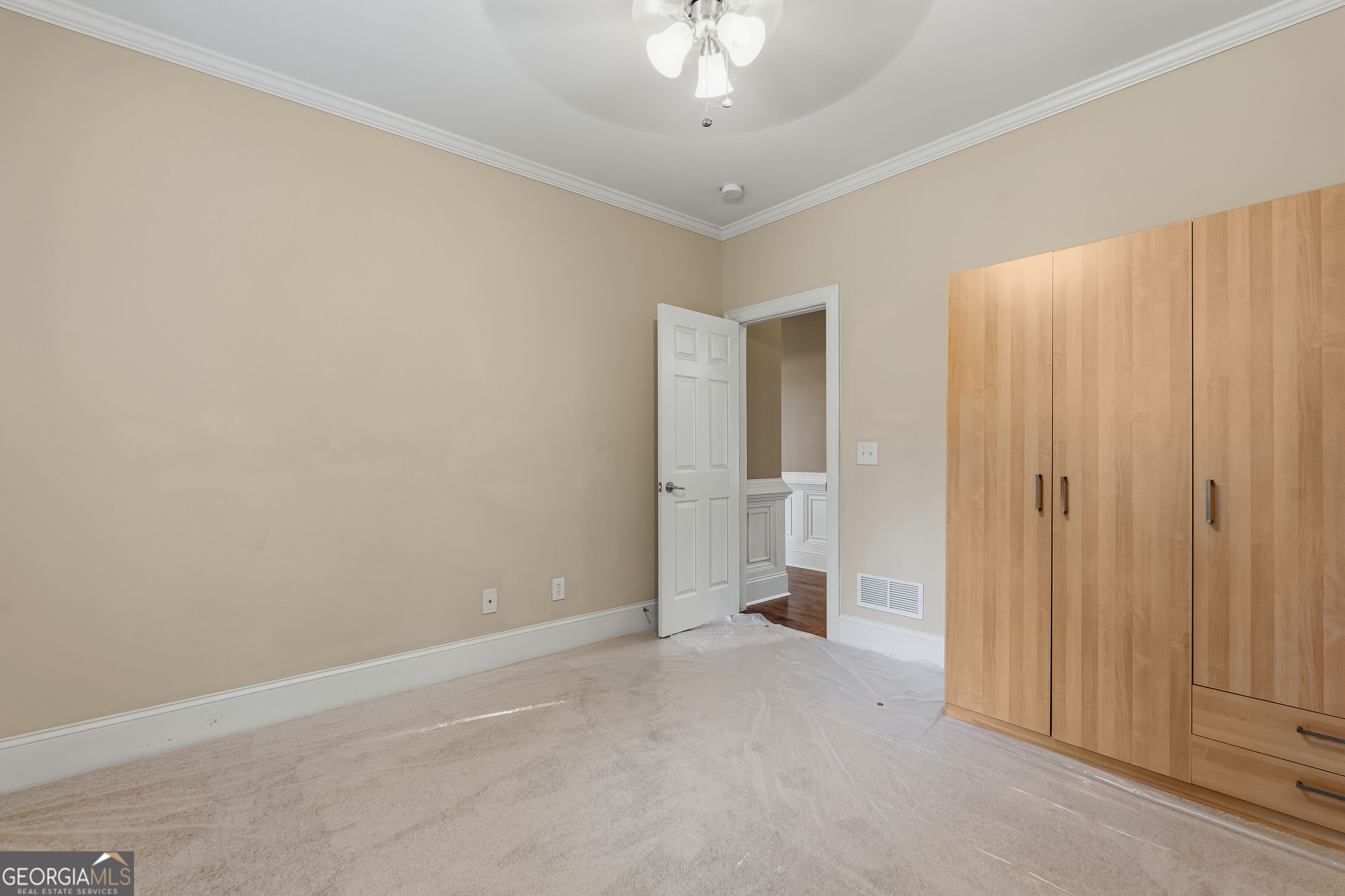 5605 Viewpoint Ct Court