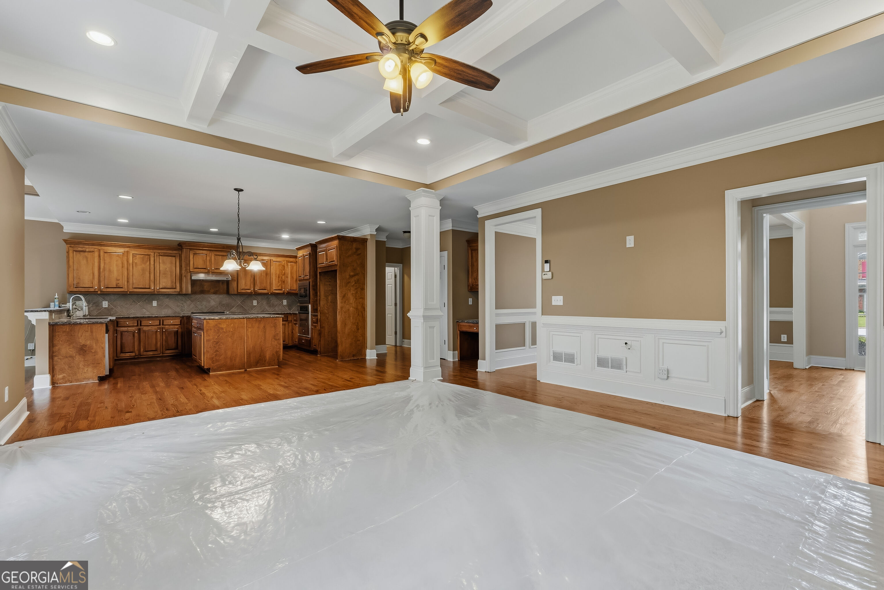 5605 Viewpoint Ct Court