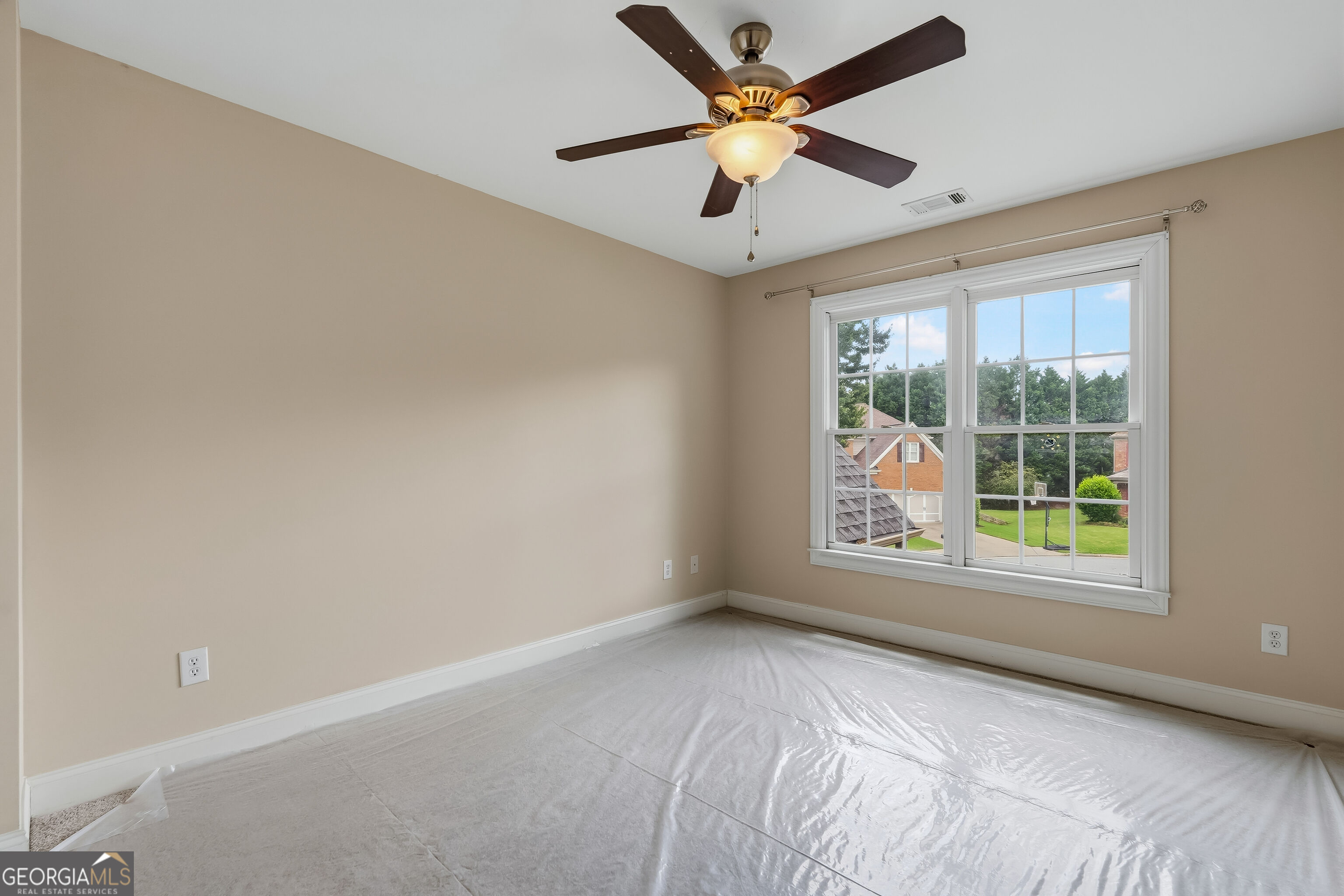 5605 Viewpoint Ct Court