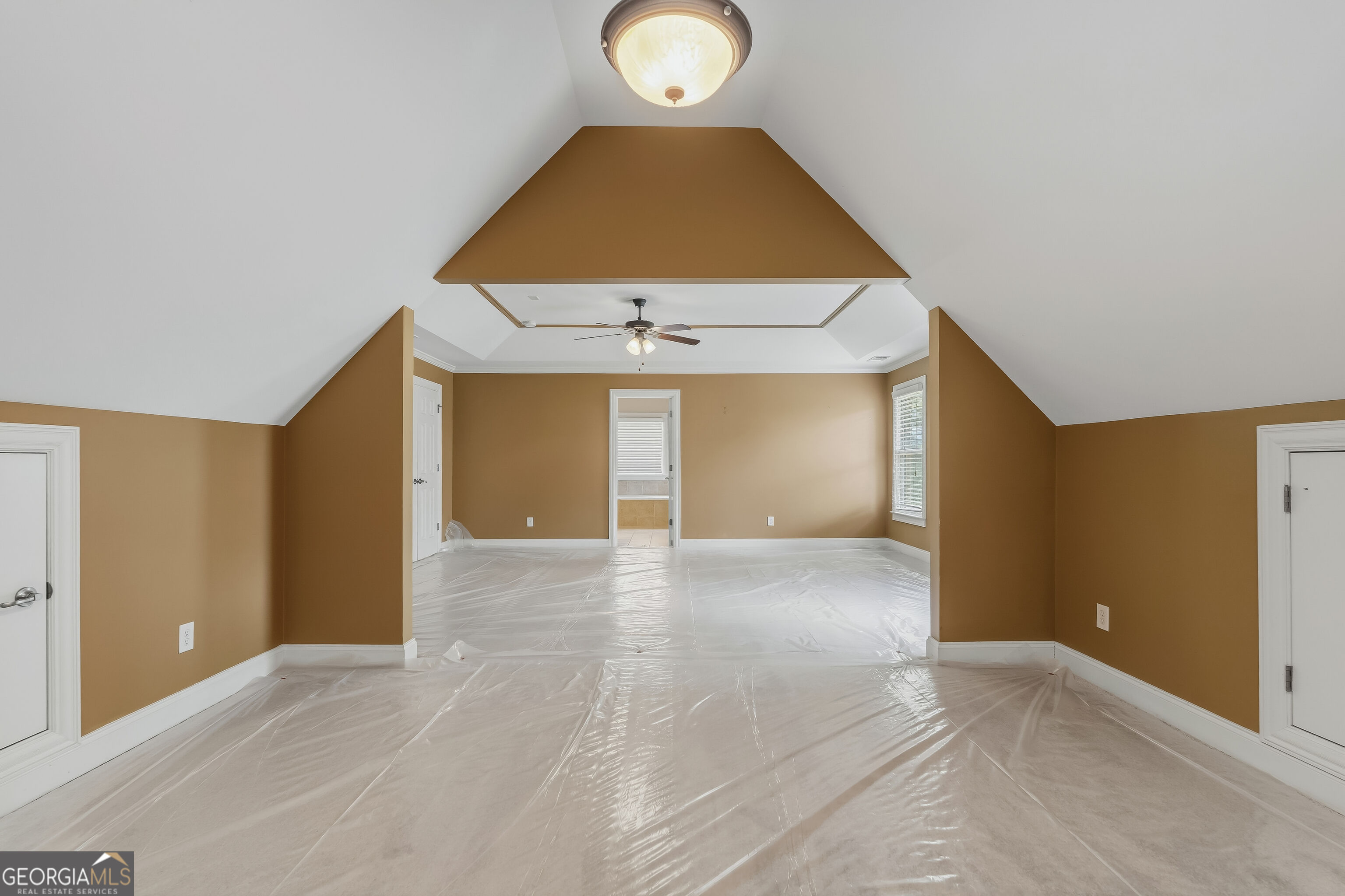 5605 Viewpoint Ct Court