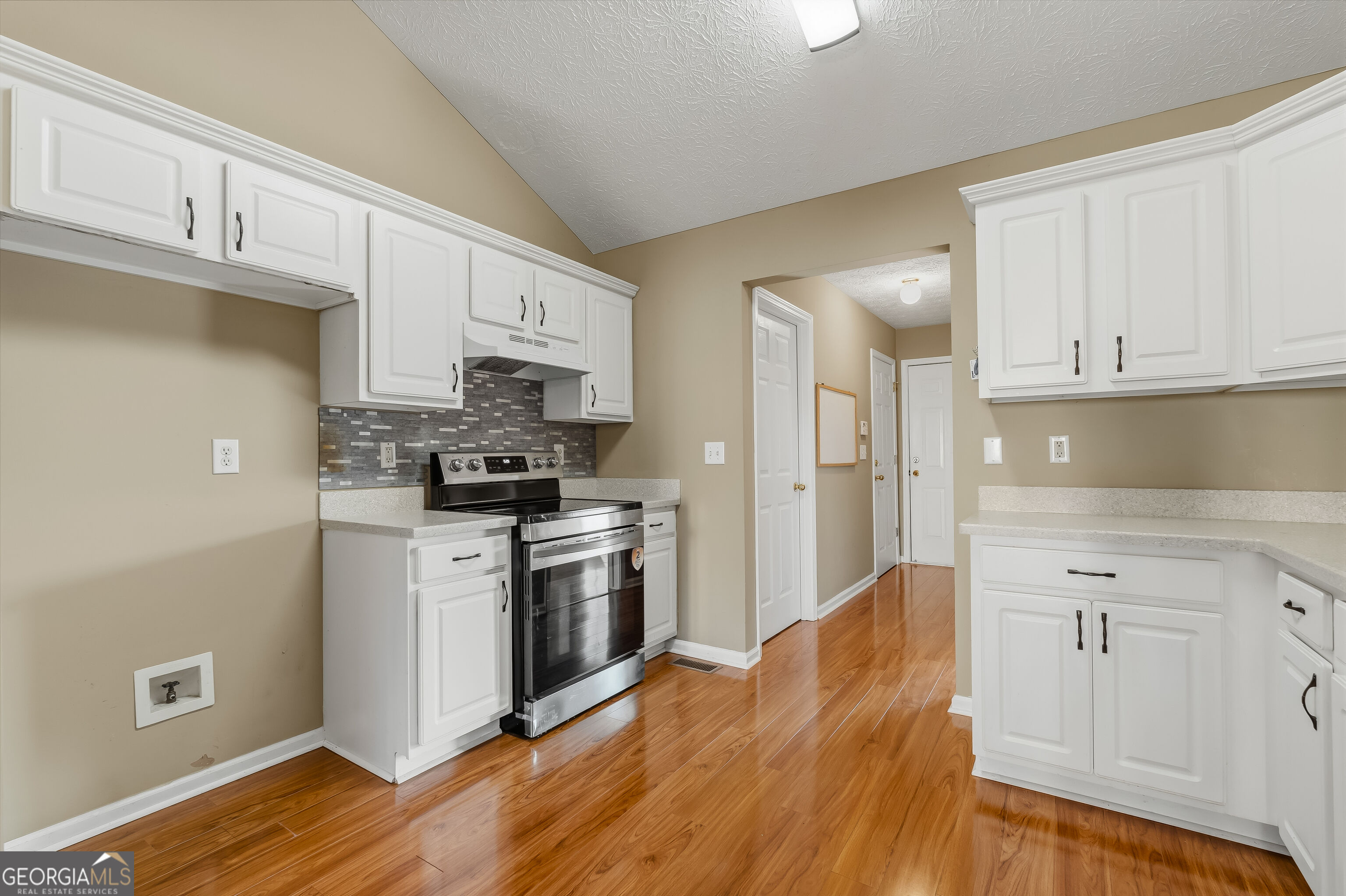 1424 Oak Bend Way