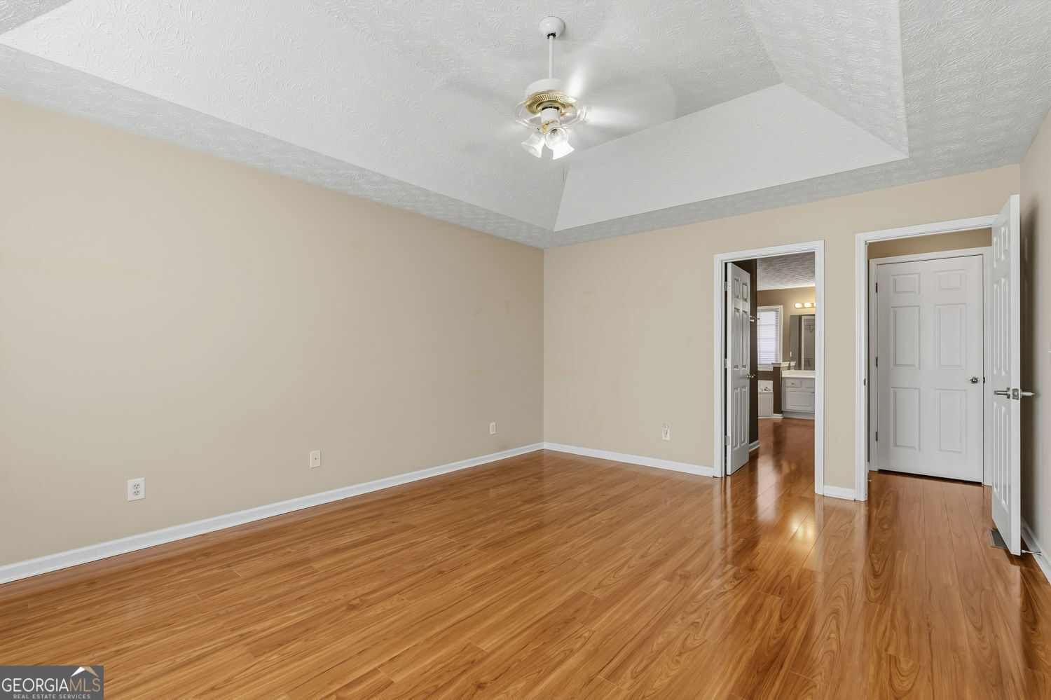 1424 Oak Bend Way