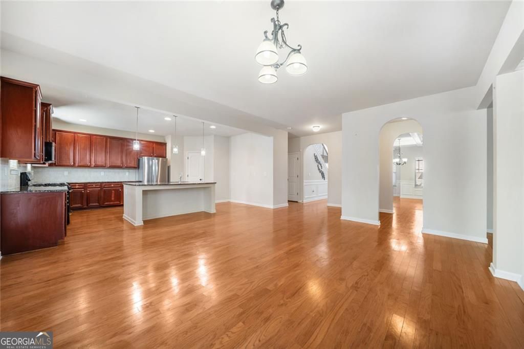 4173 Lilycrest Way