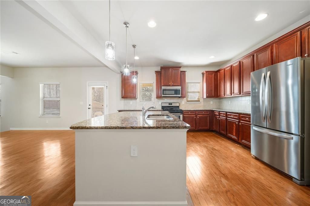 4173 Lilycrest Way