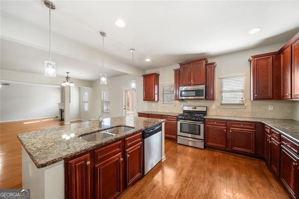 4173 Lilycrest Way
