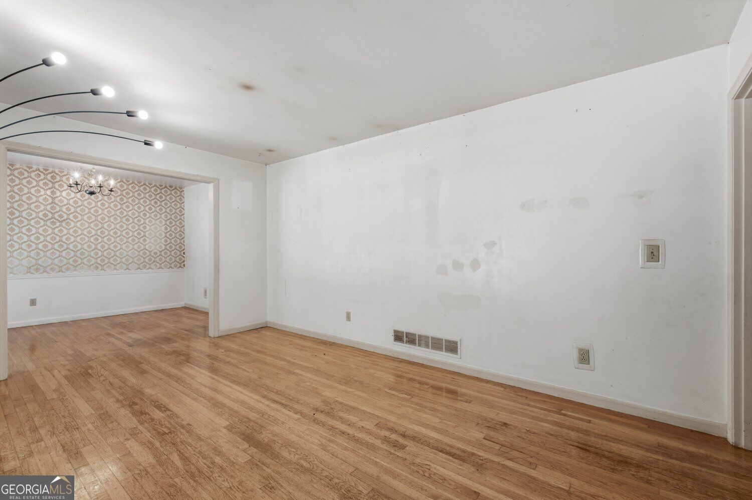 4367 Abingdon Drive