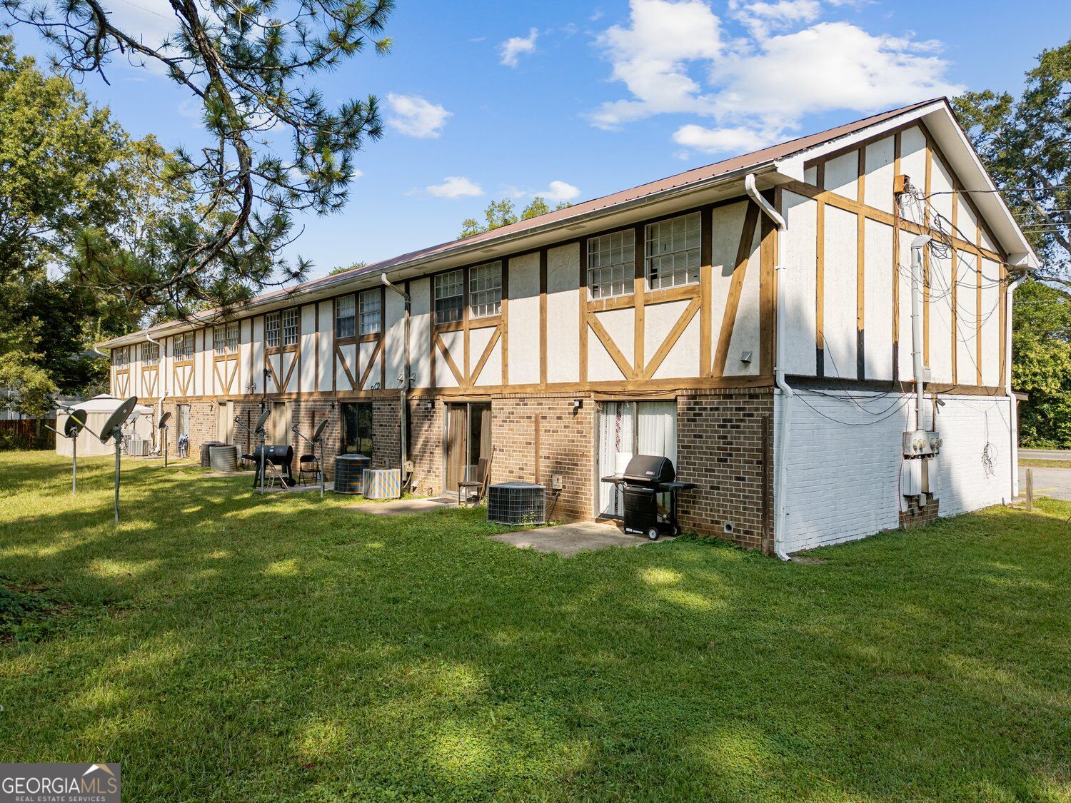 901 Orange Street