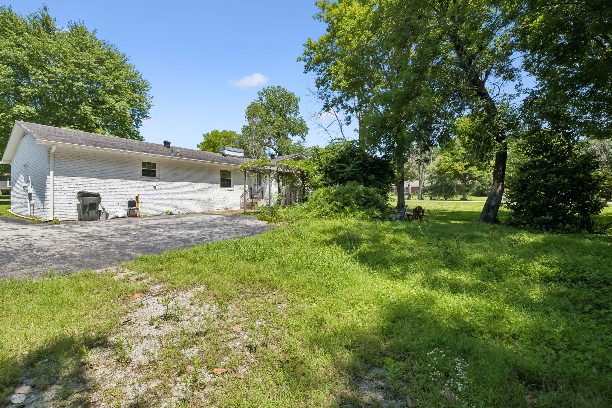 1401 Manor Rd