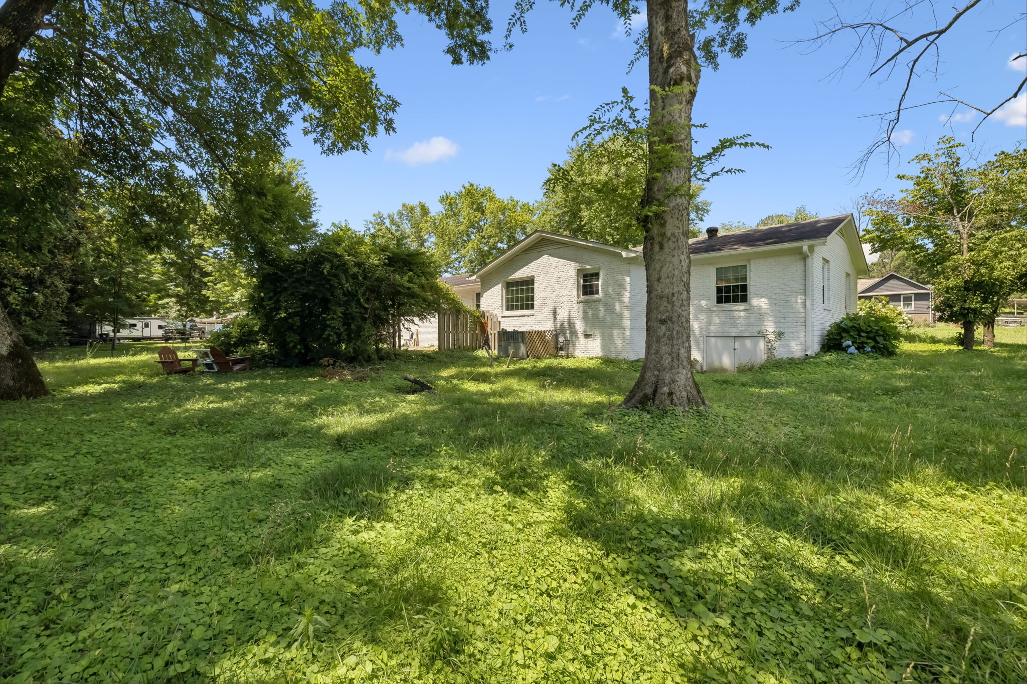 1401 Manor Rd