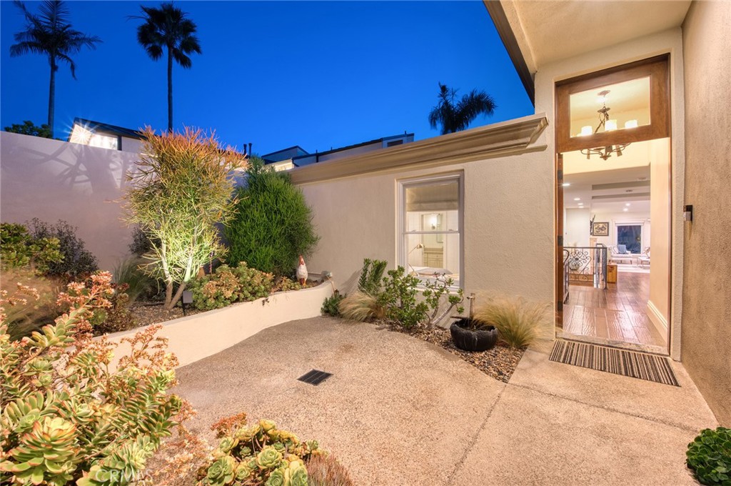 1155 Katella Street