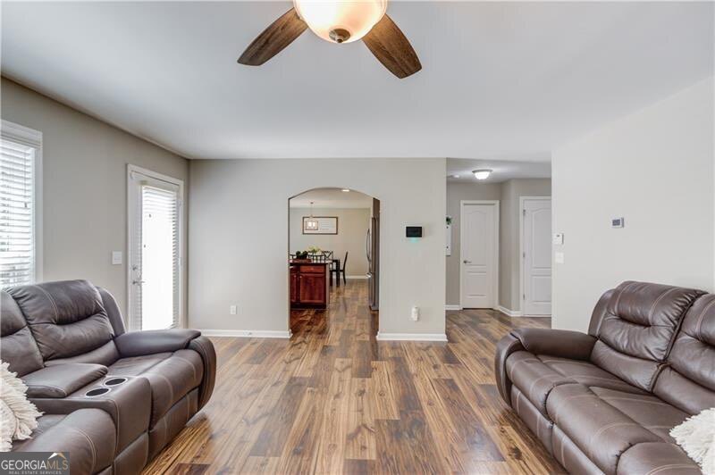 4729 Shady Lake Circle