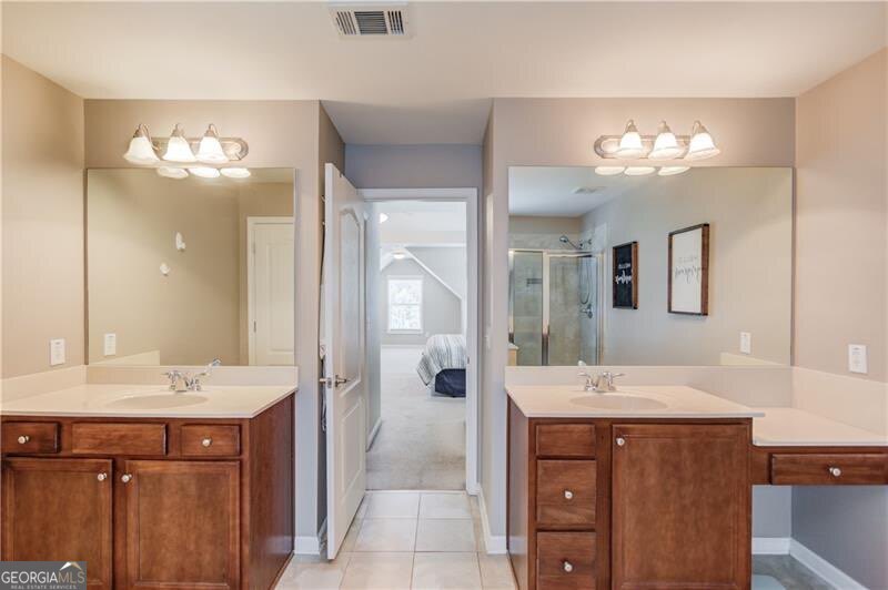 4729 Shady Lake Circle