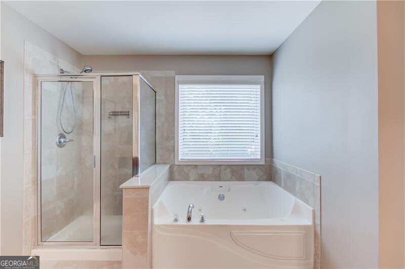 4729 Shady Lake Circle