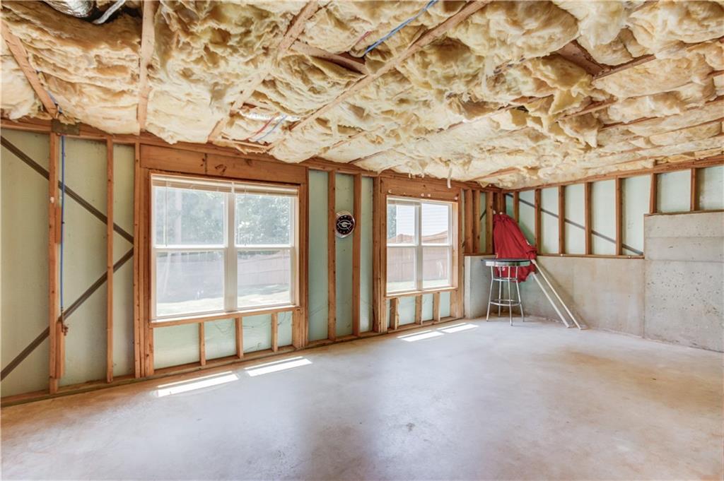 4729 Shady Lake Circle