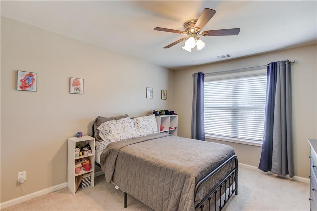4729 Shady Lake Circle
