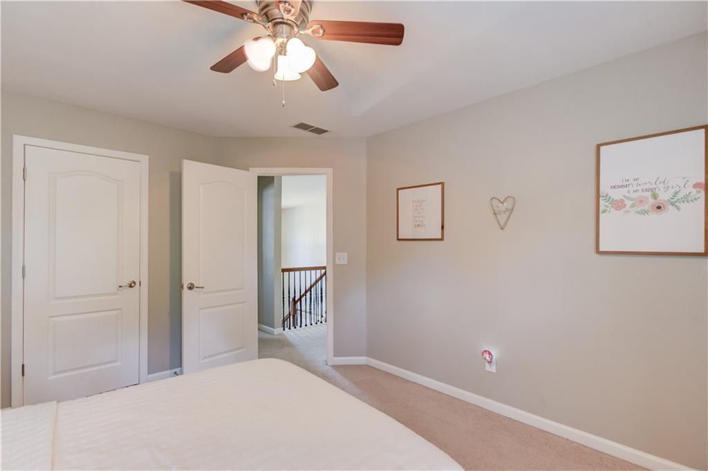 4729 Shady Lake Circle