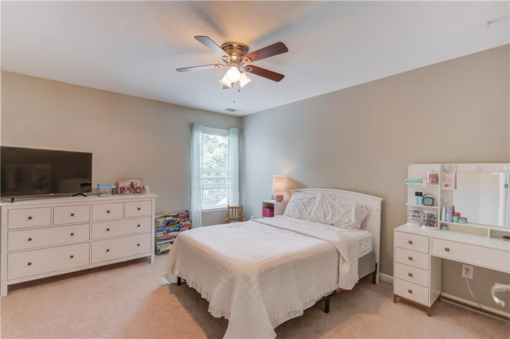 4729 Shady Lake Circle