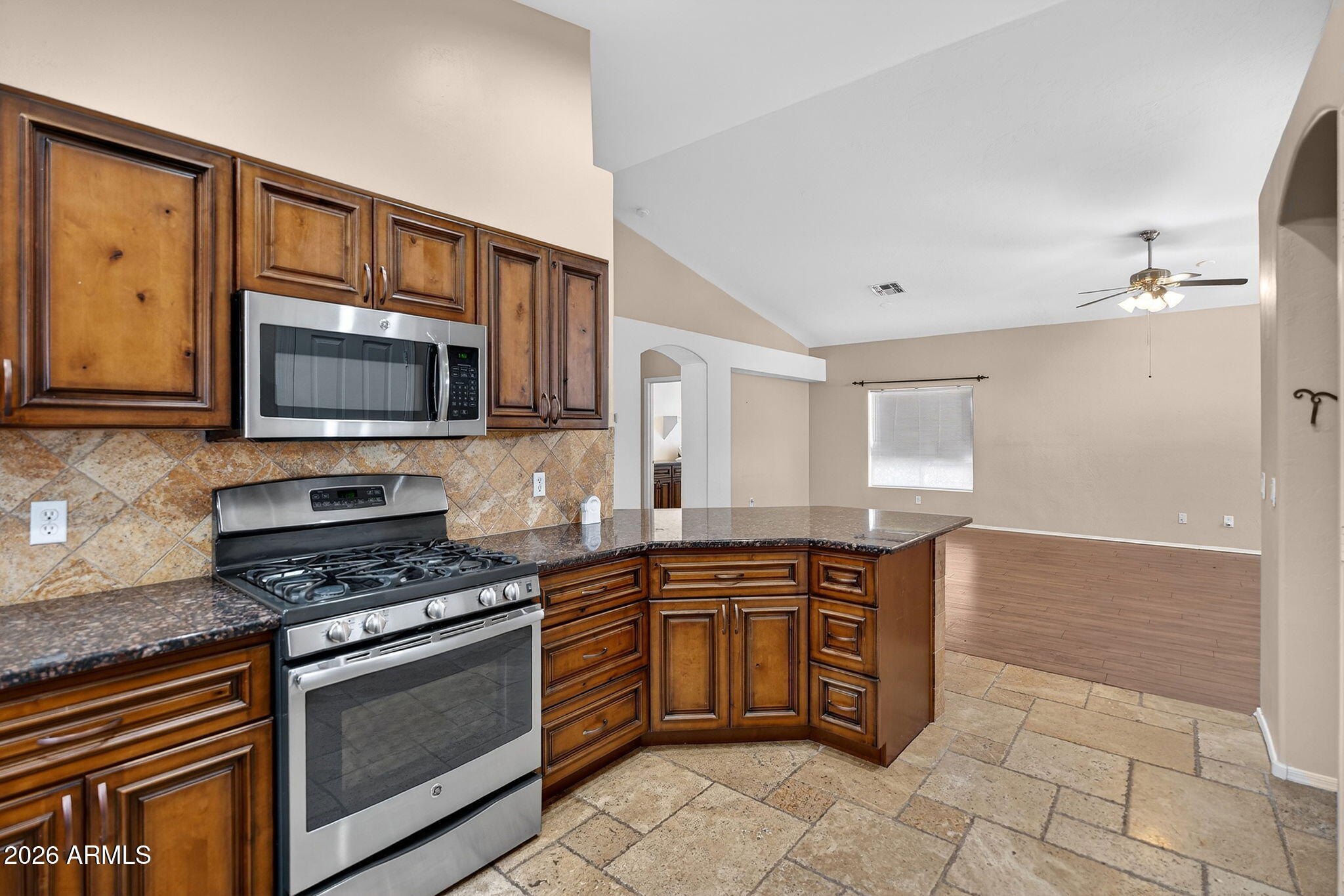 2925 E BLANCHE Drive