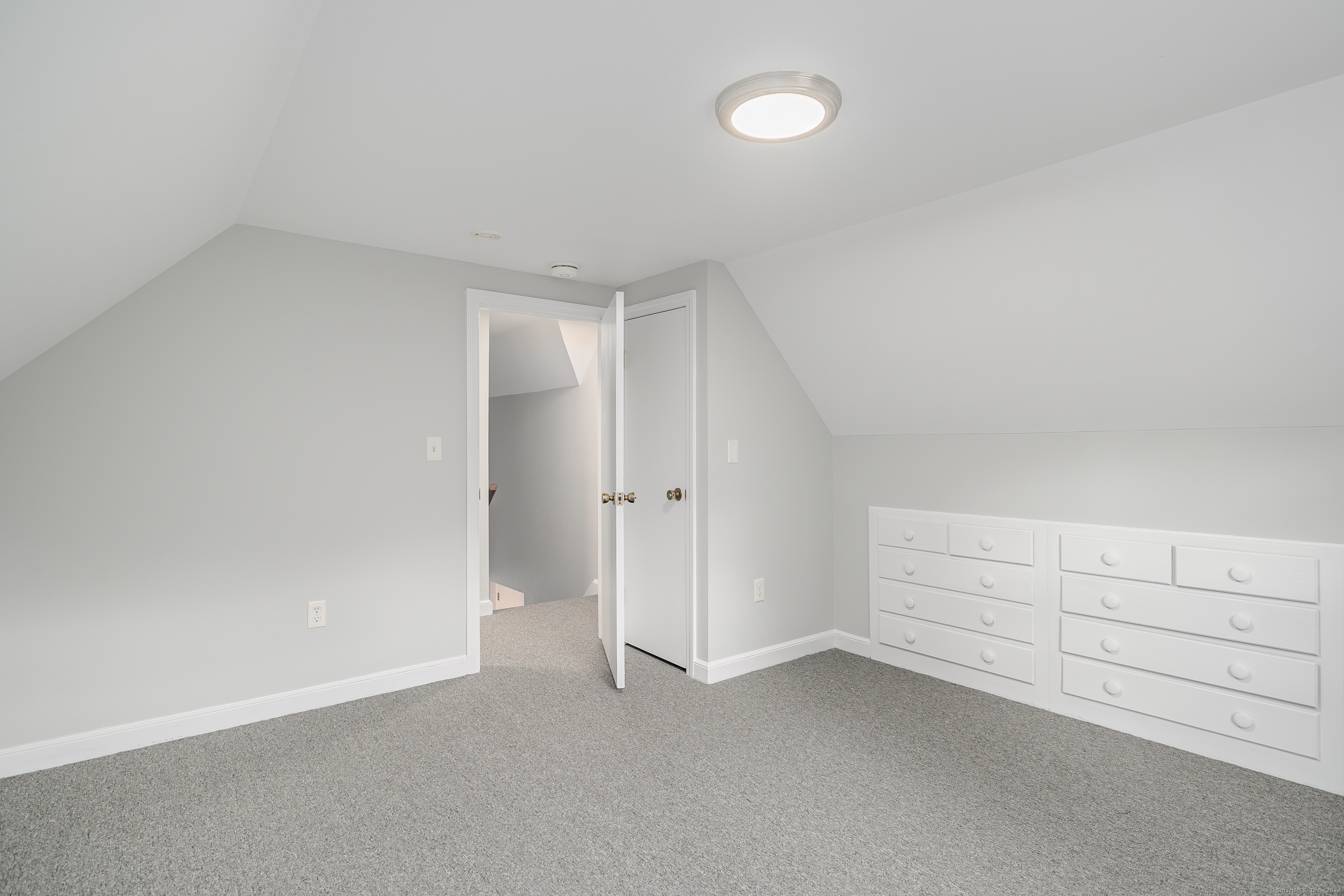 224 Echo Lake Road 2