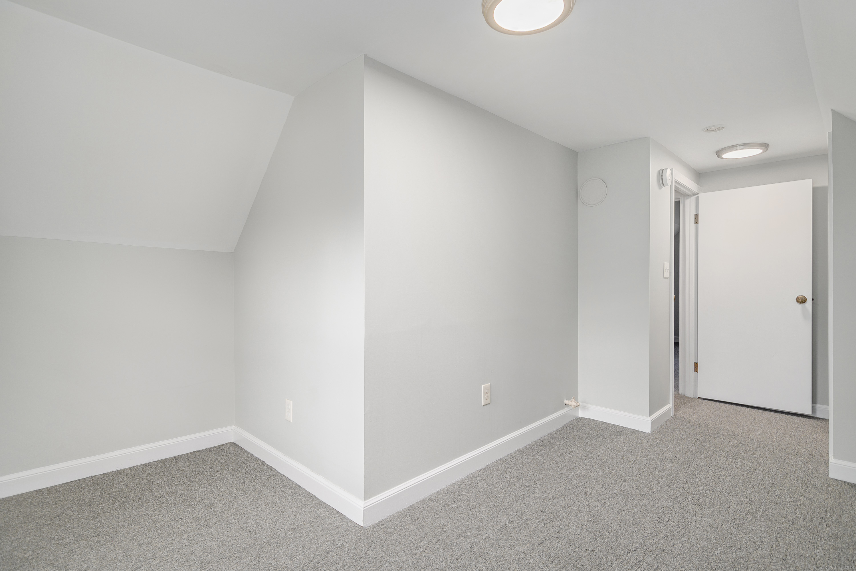 224 Echo Lake Road 2