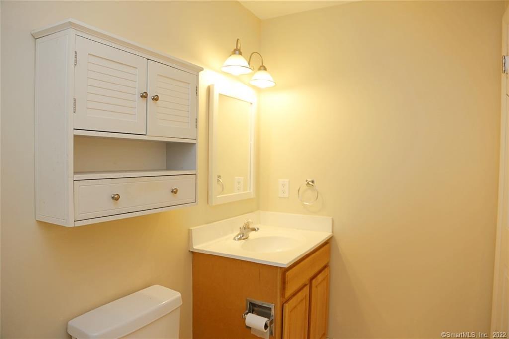17 Fordyce Court APT 2