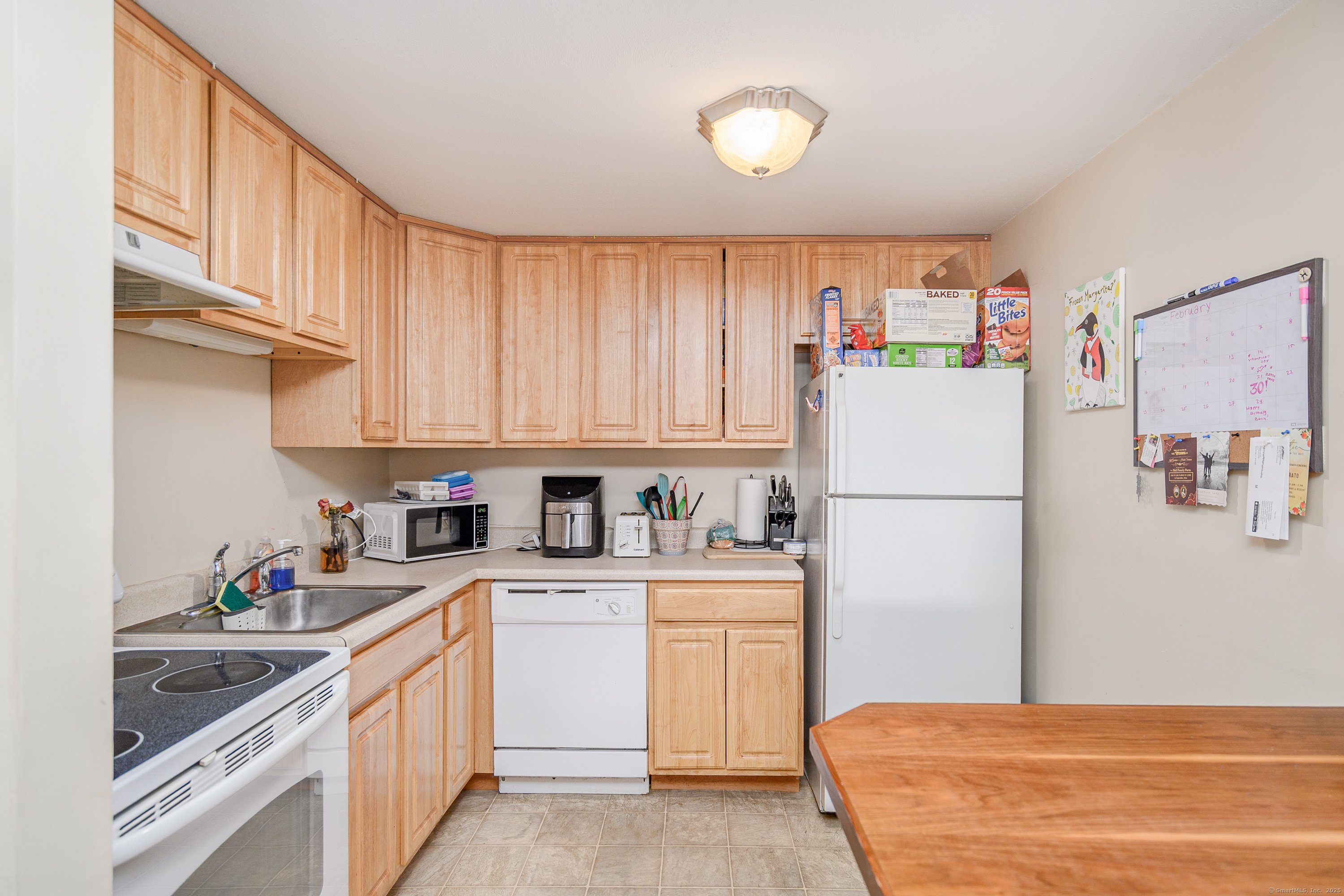 17 Fordyce Court APT 2