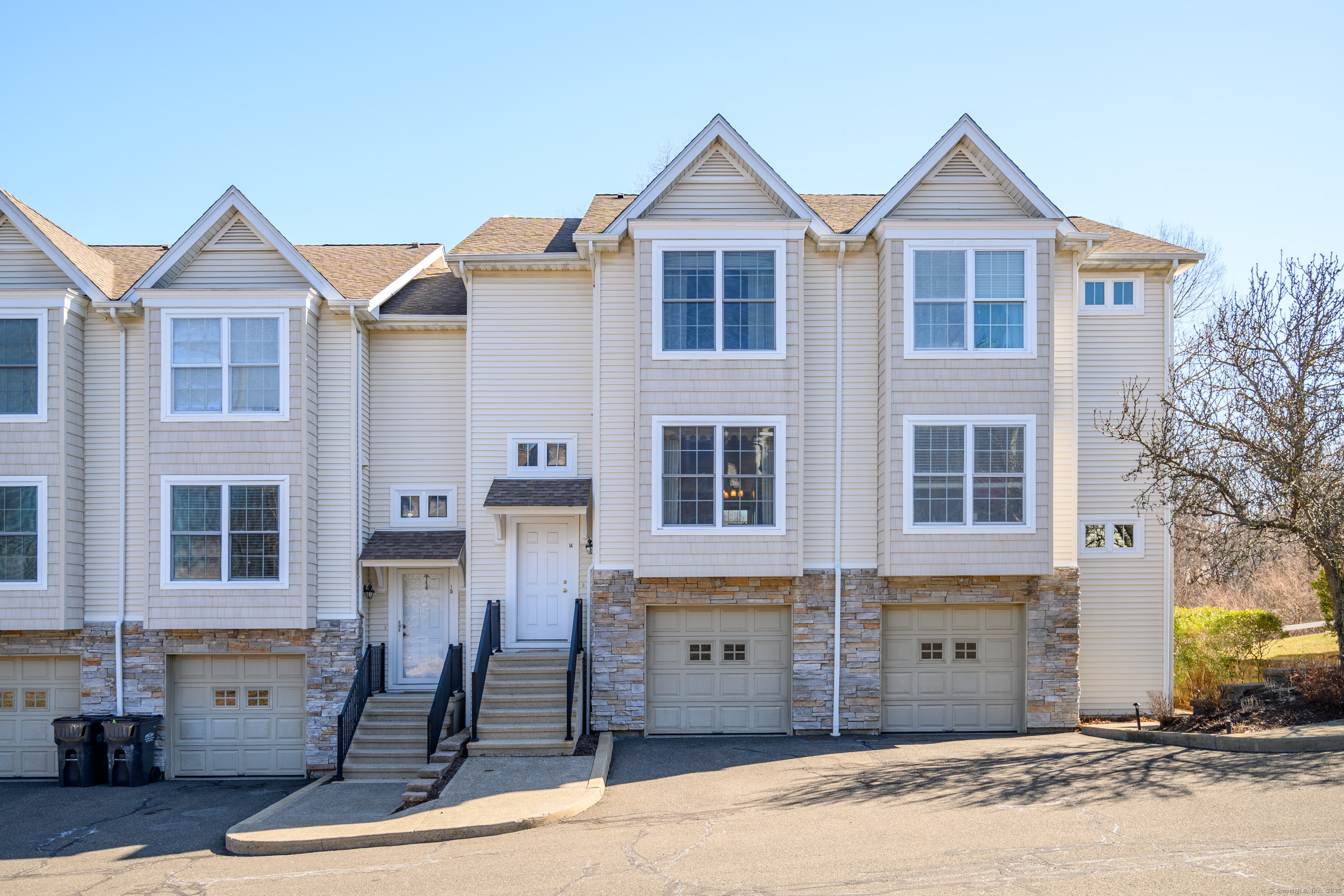 32 Crows Nest Lane 14
