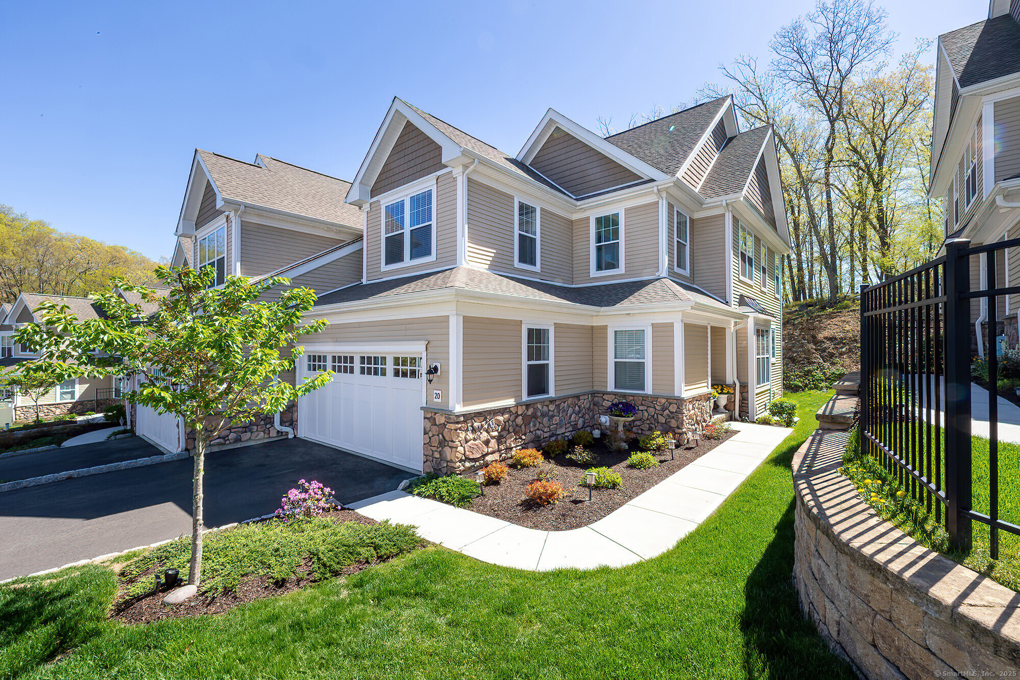 20 Hunting Ridge Lane 20