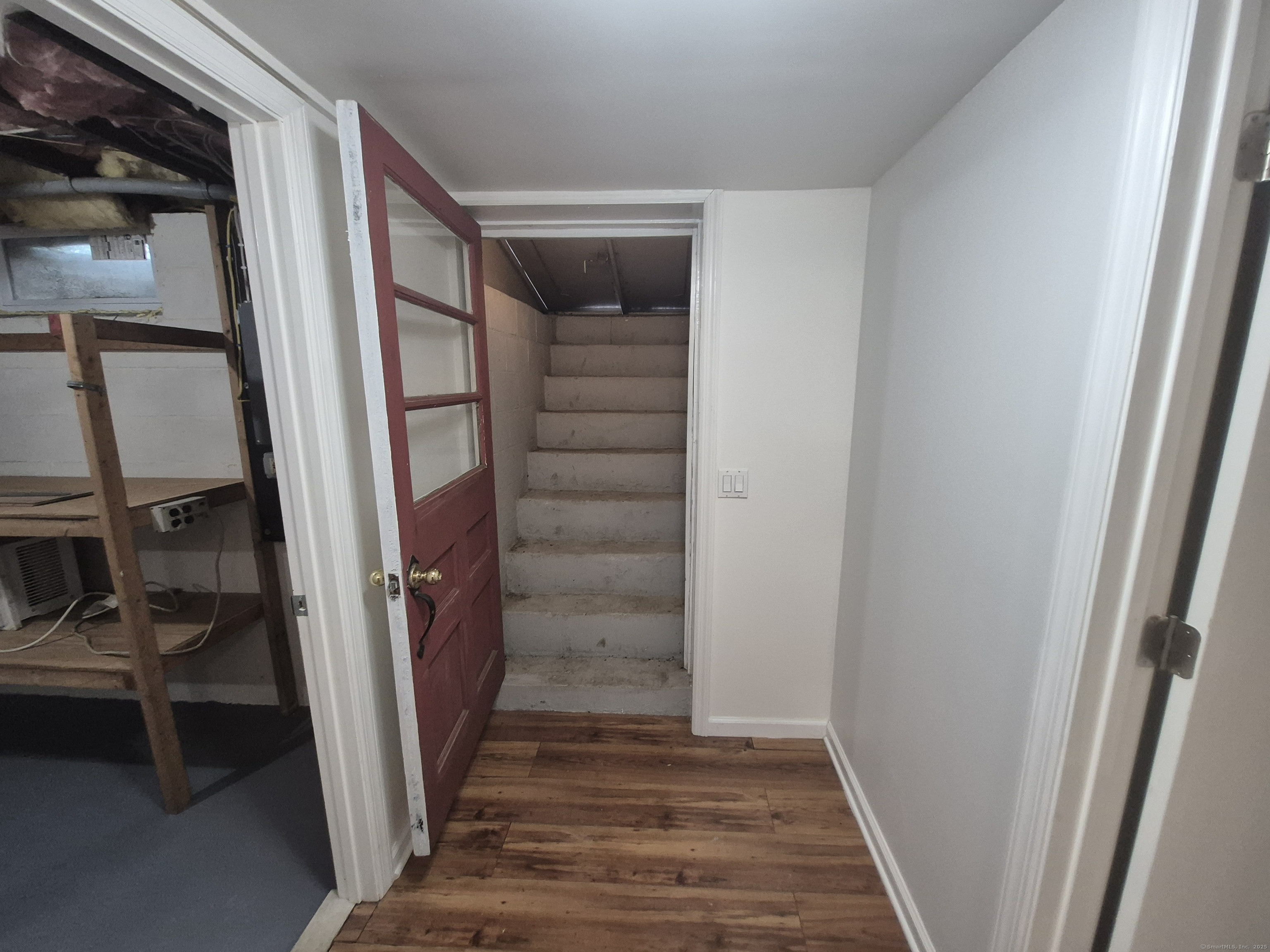 2 Dixon Road