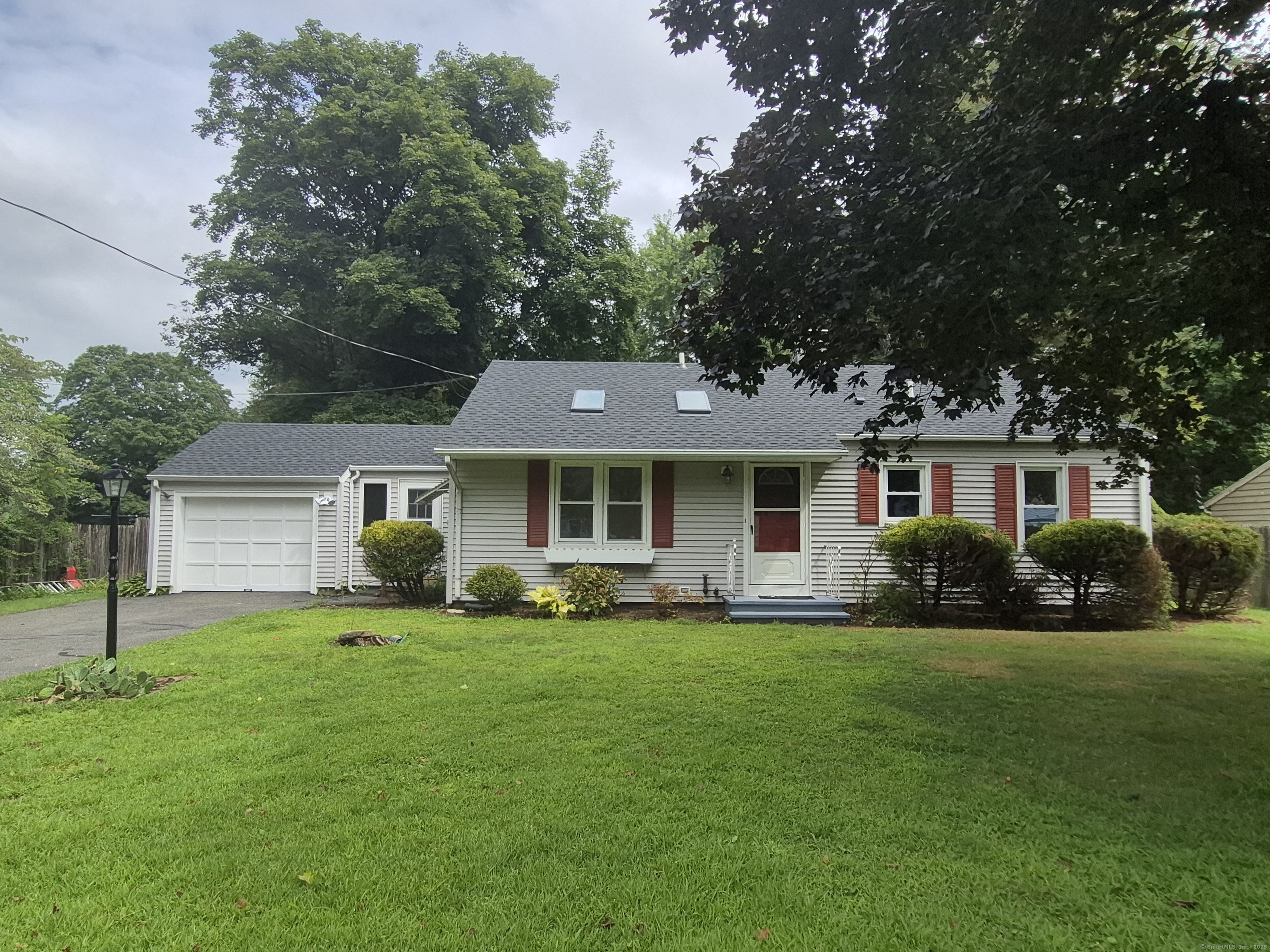 2 Dixon Road
