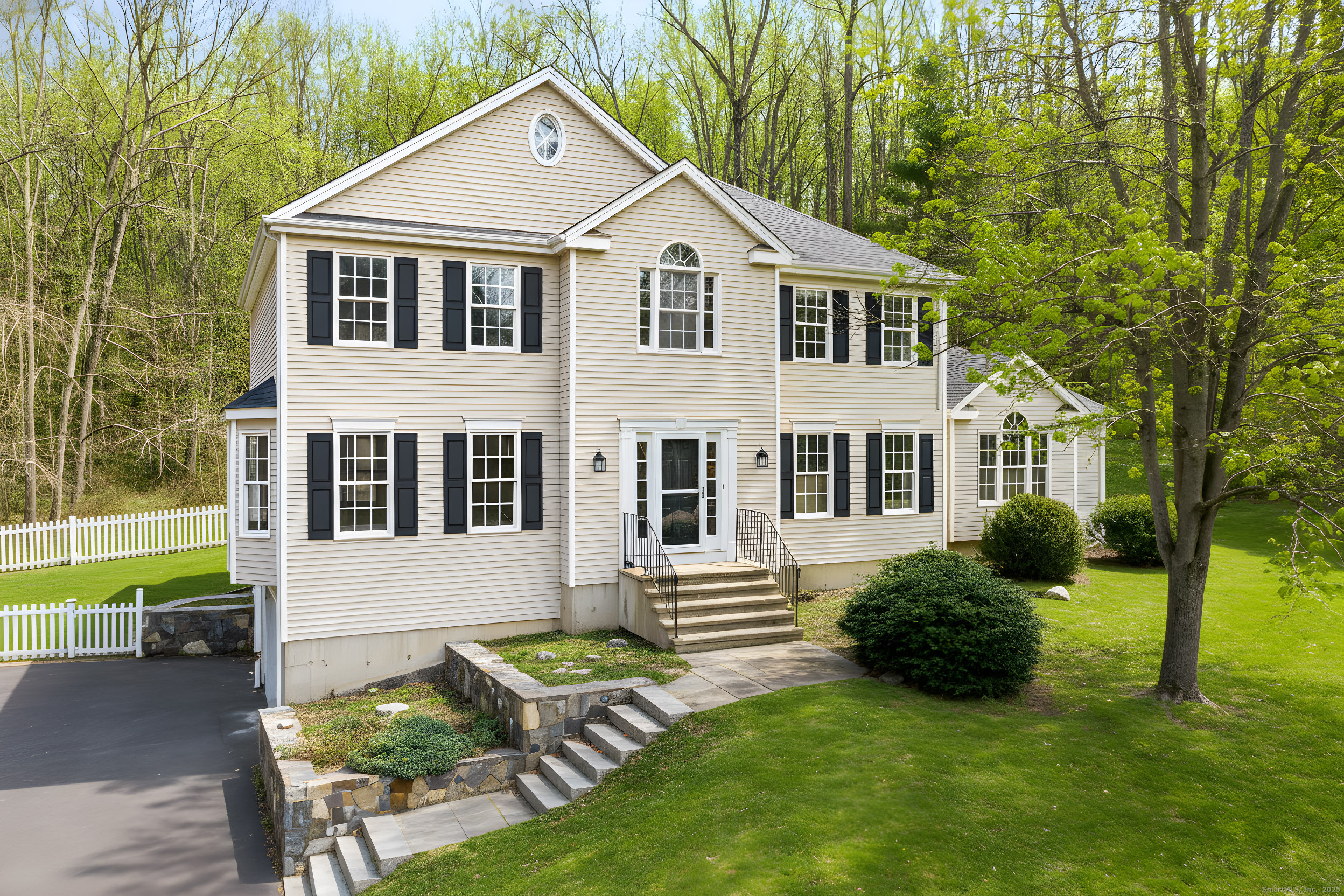 23 Fawnwood Road