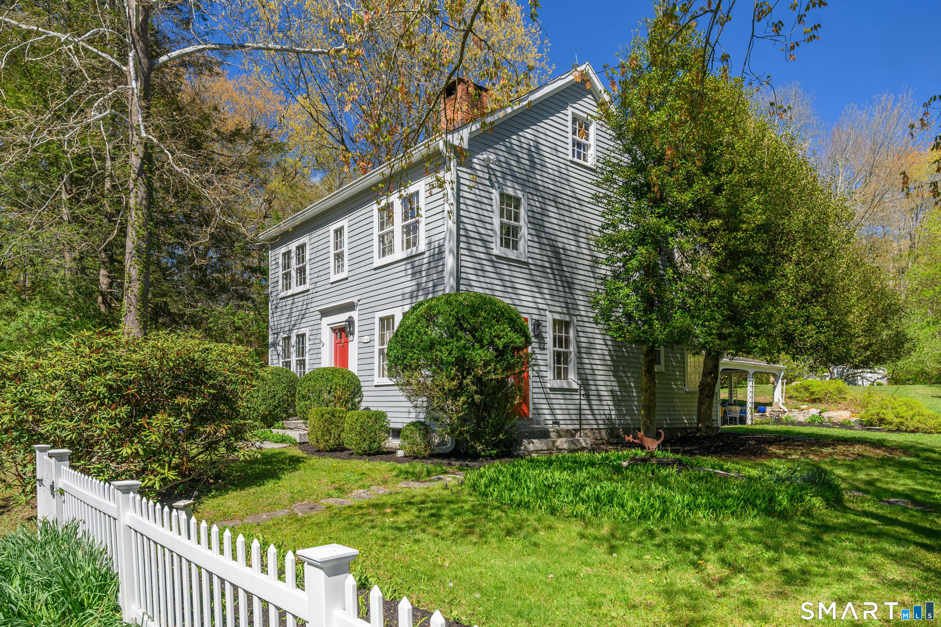 6 High Rock Road