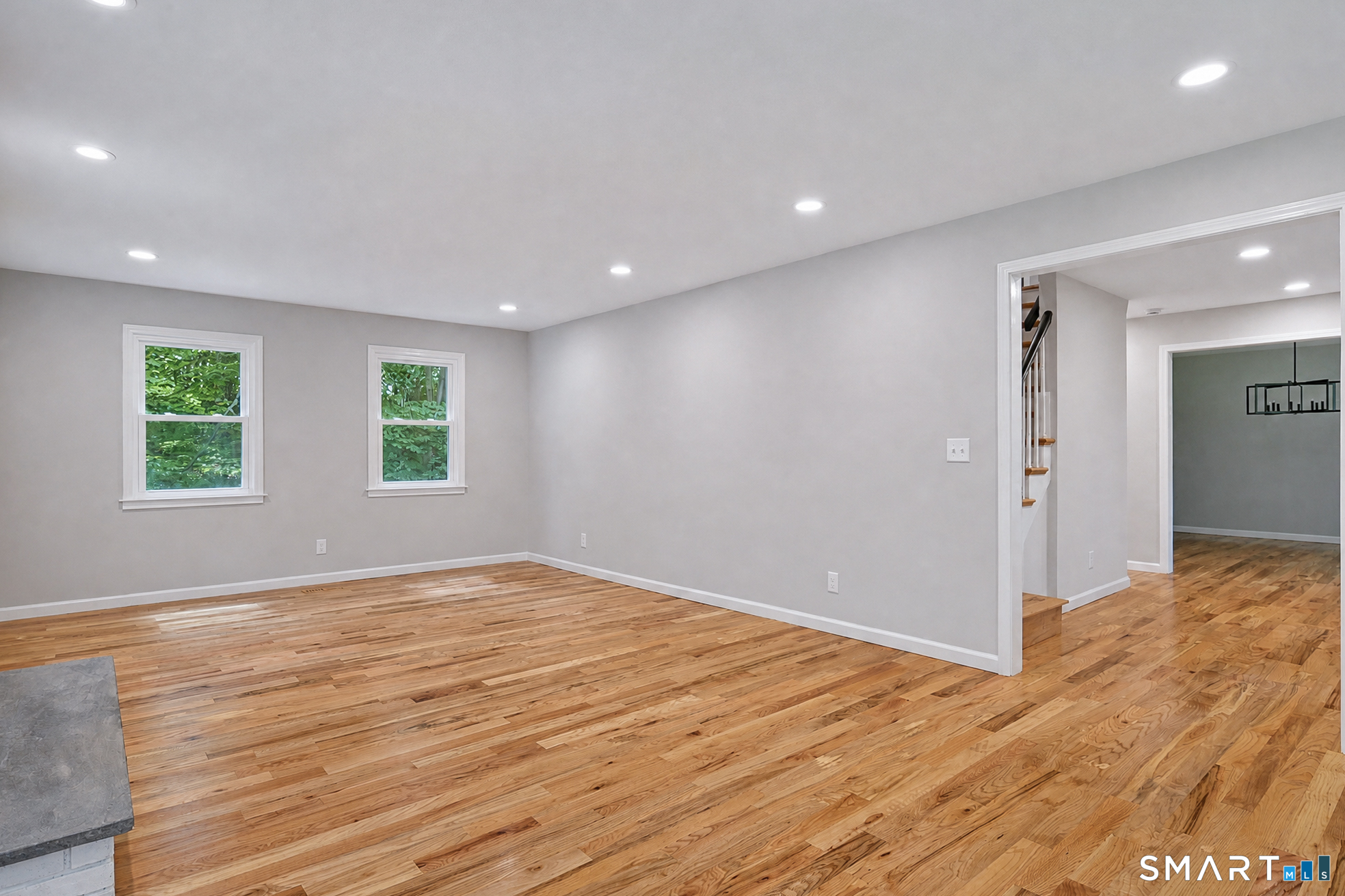 10 Leopard Drive
