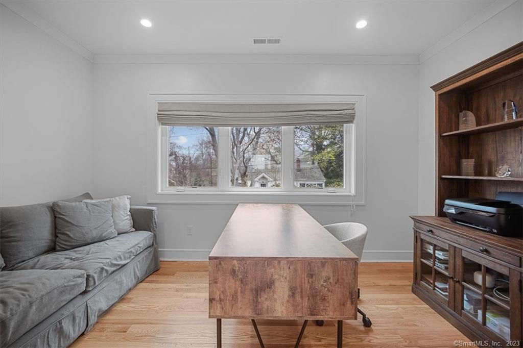 14 Crest Place