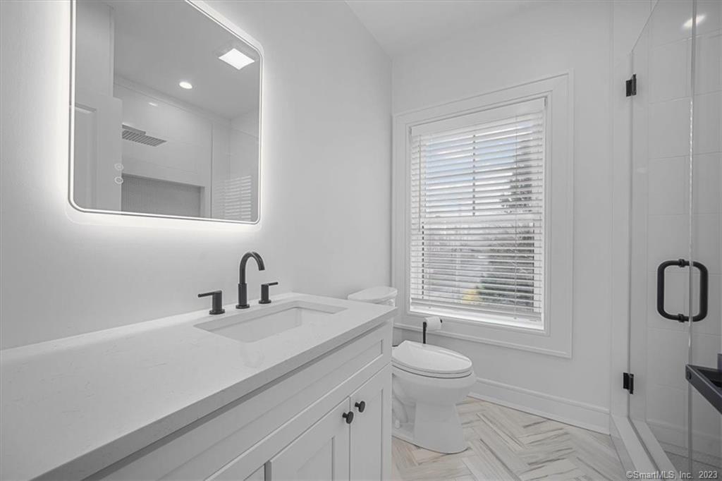 14 Crest Place