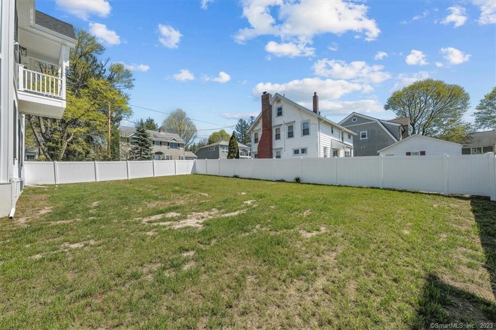 14 Crest Place