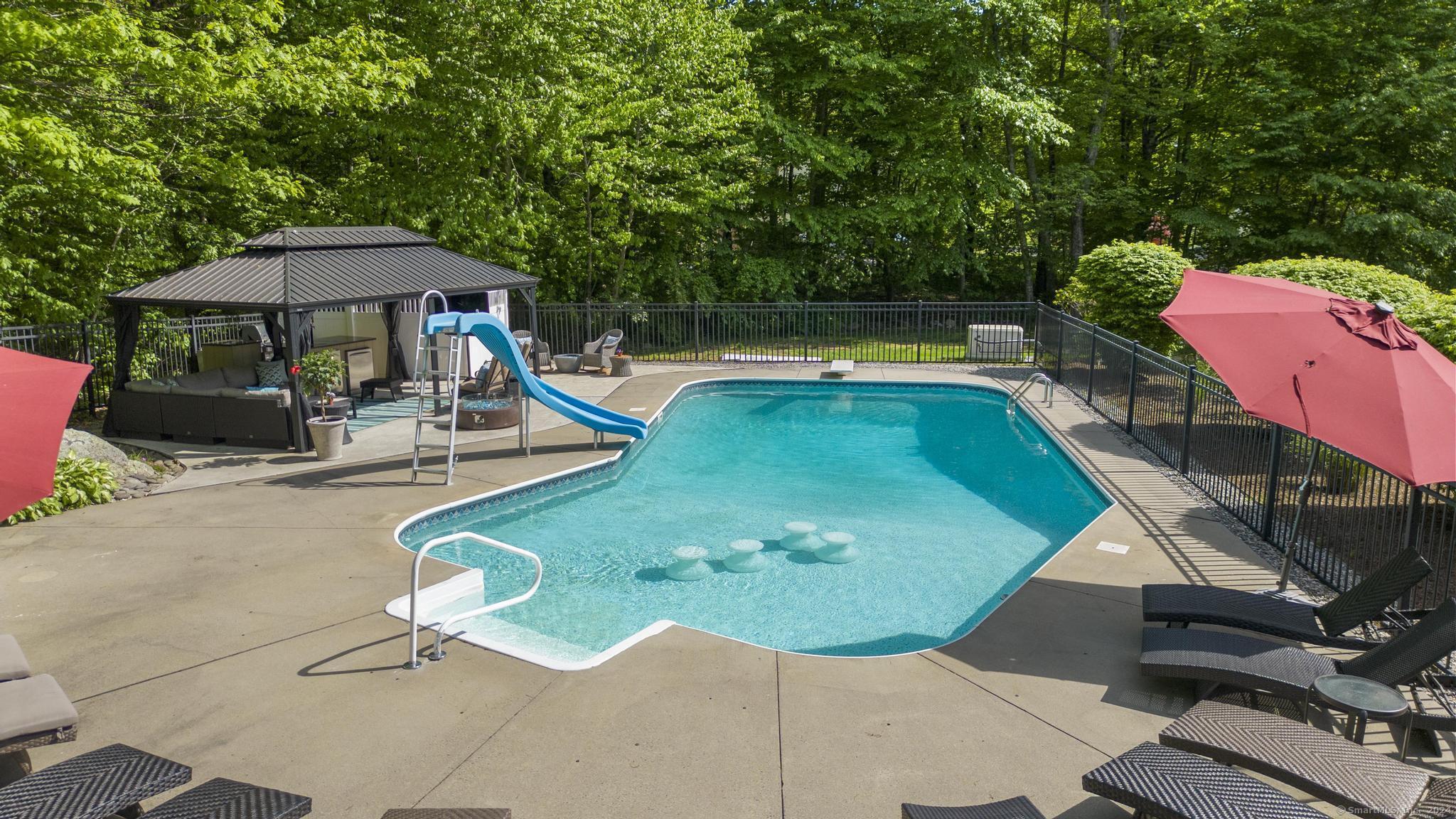 10 Avalon Way