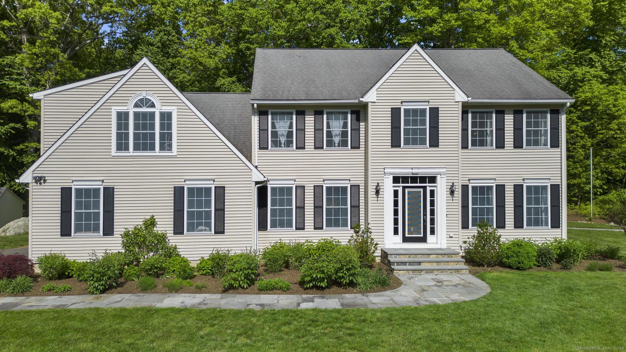 10 Avalon Way