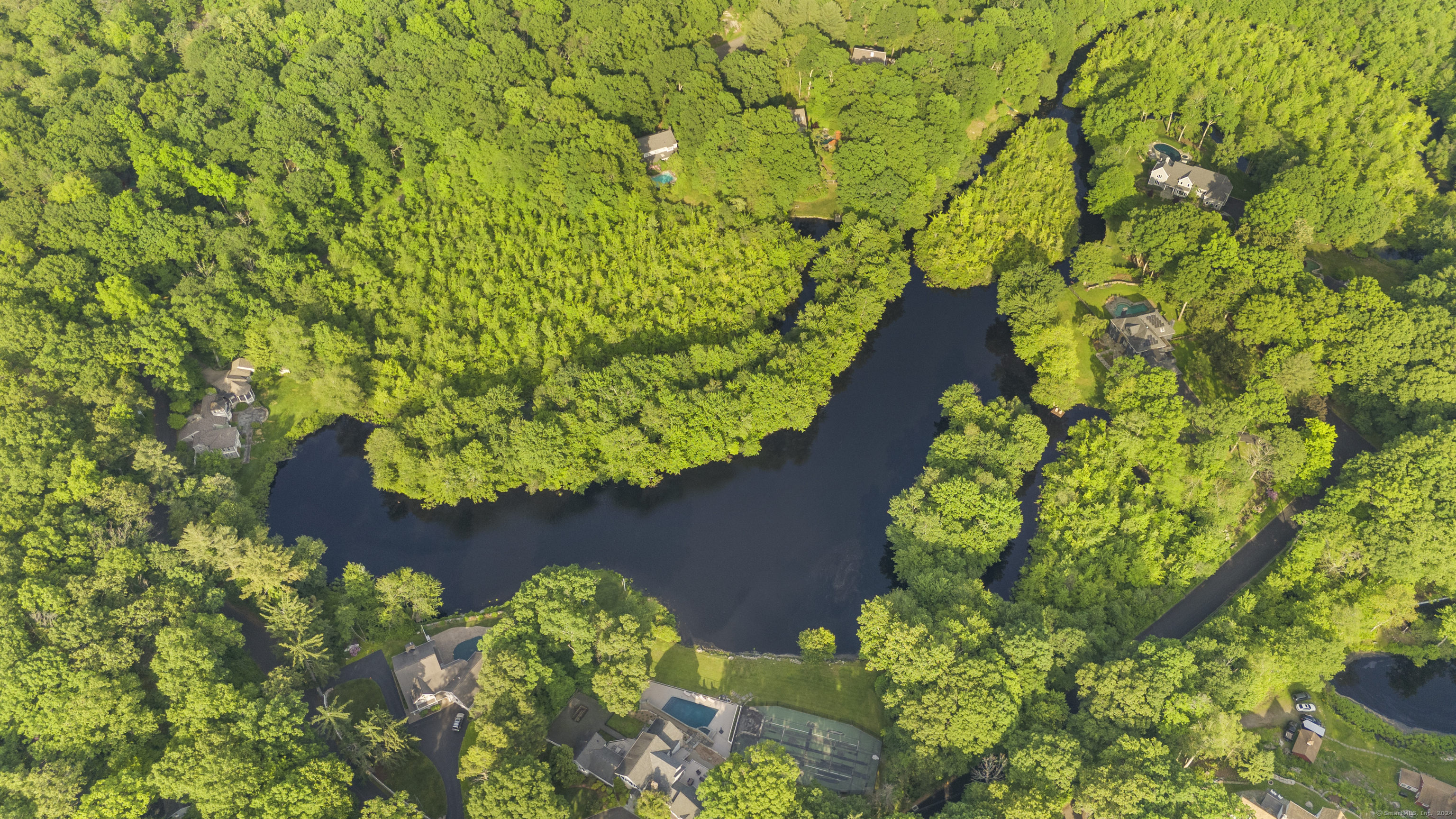 19 Laurel Lake East