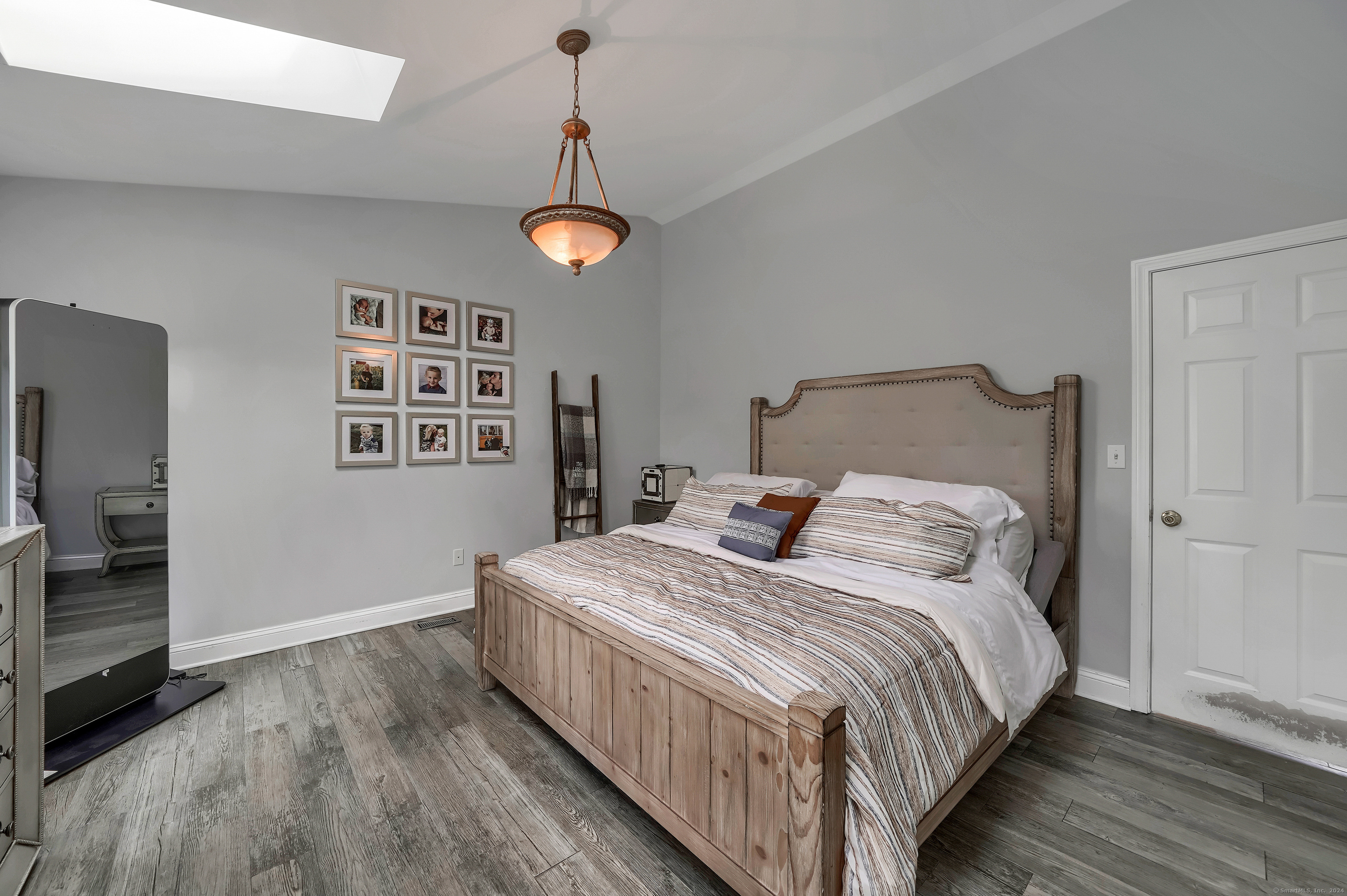 110 Meadow View Terrace