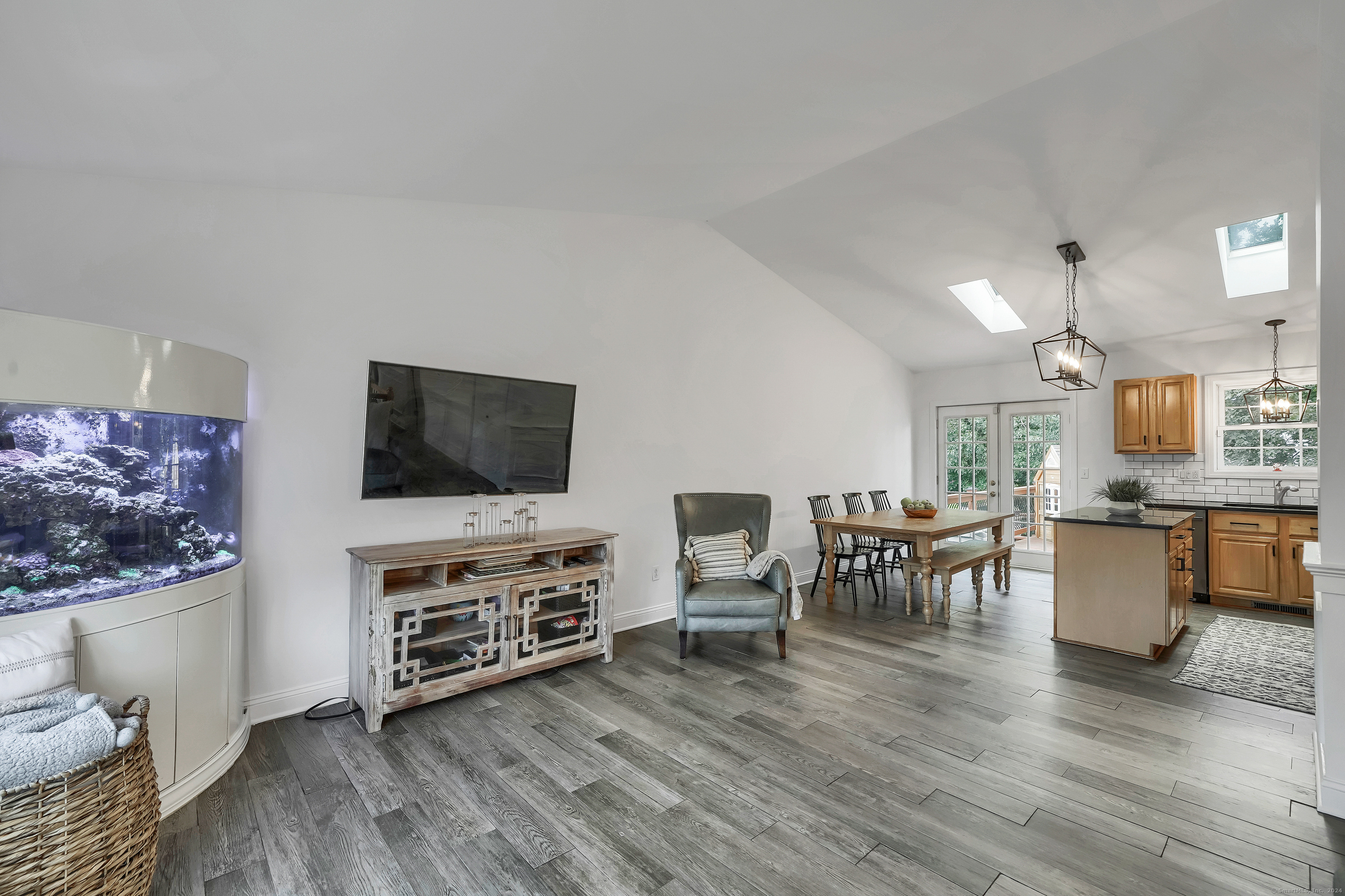 110 Meadow View Terrace