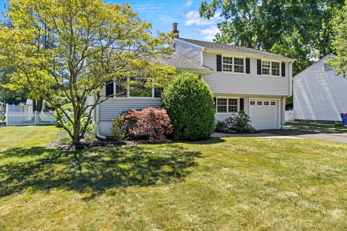 65 Cynthia Drive