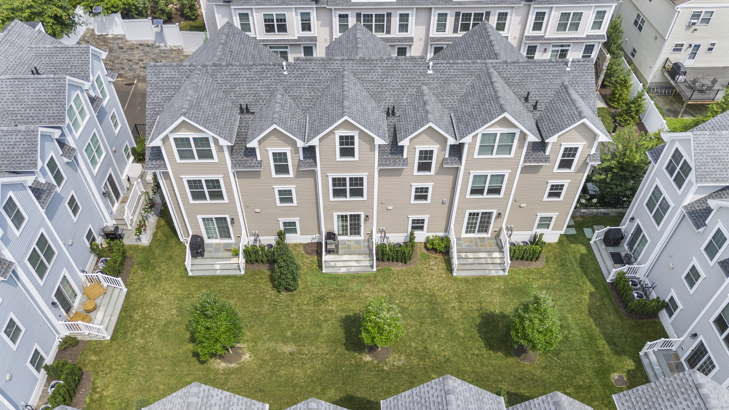 115 Colonial Road 47