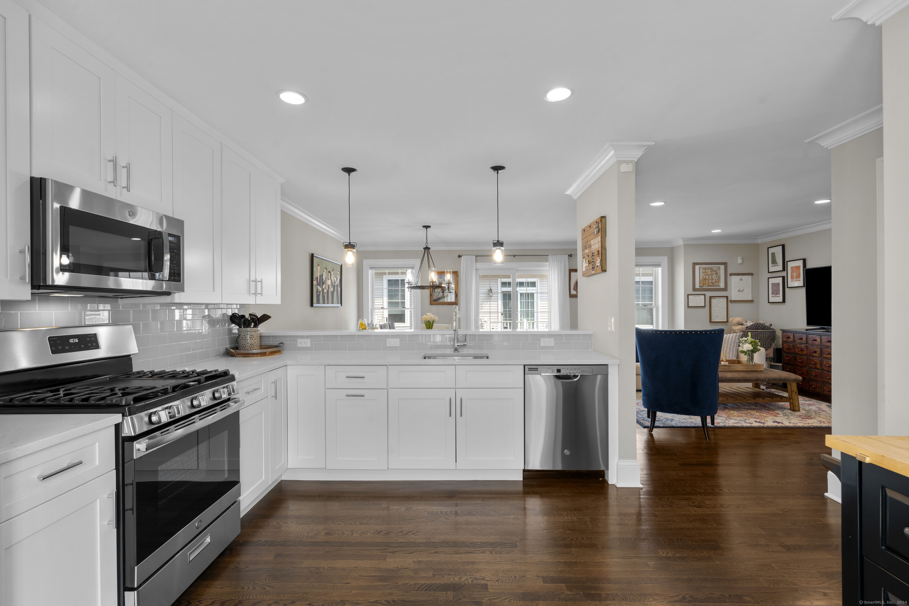 115 Colonial Road 47