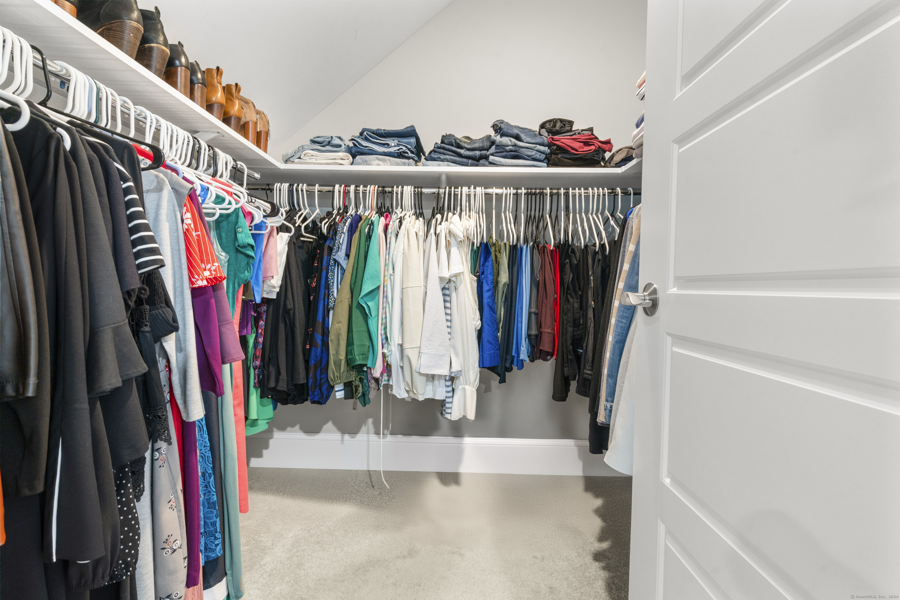 115 Colonial Road 47