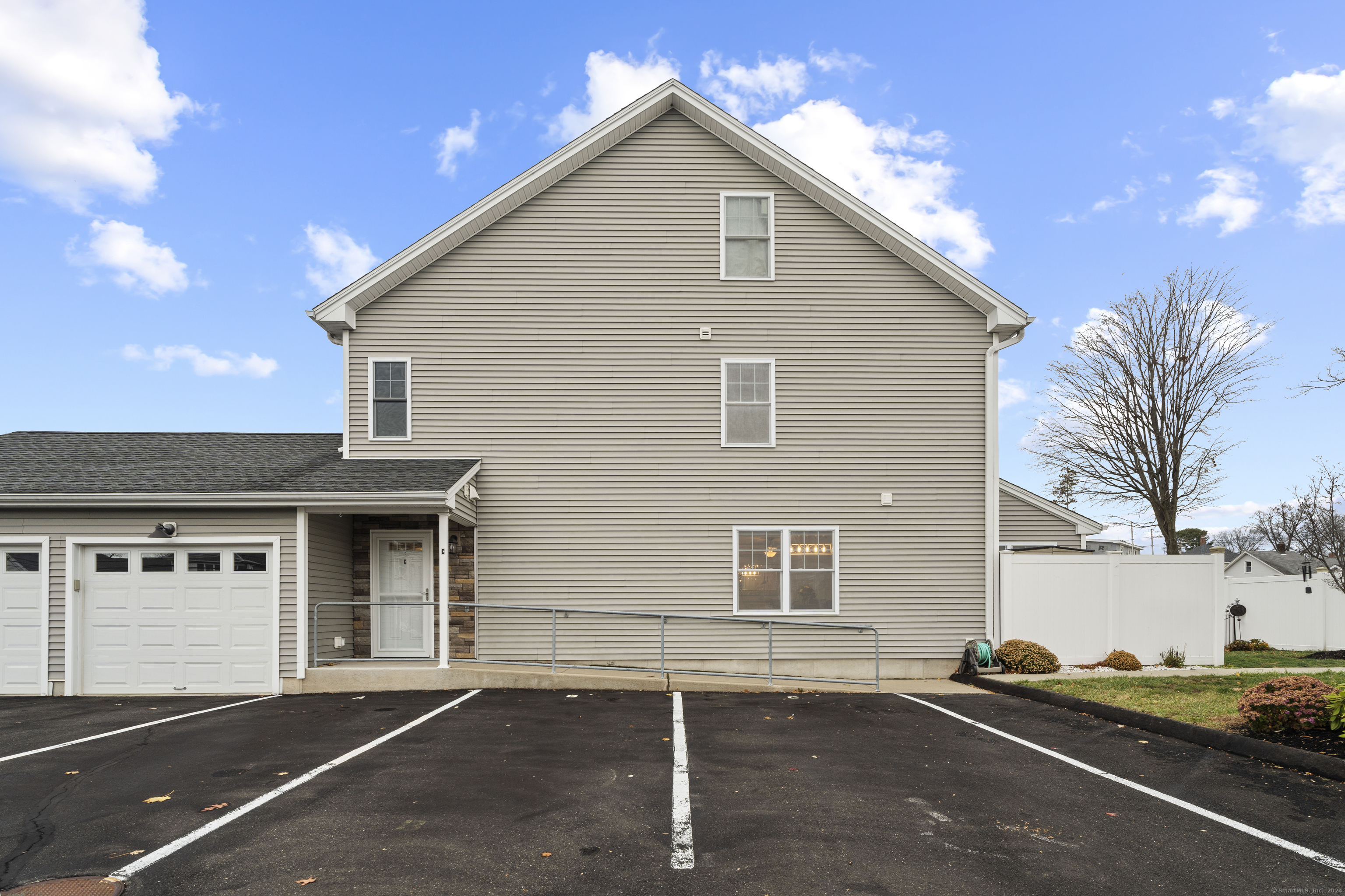 240 Hemingway Avenue UNIT C