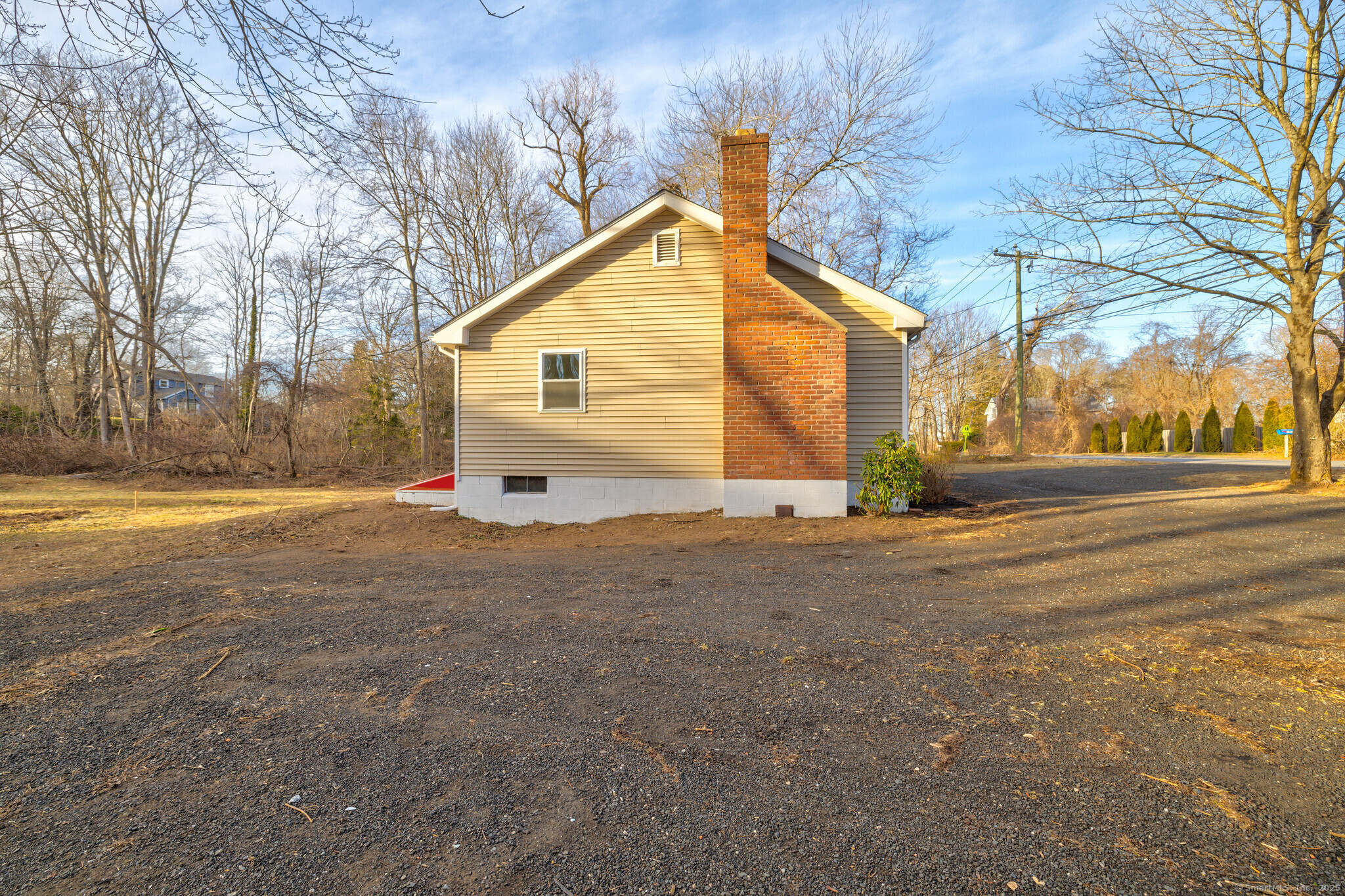 1982 Long Hill Road