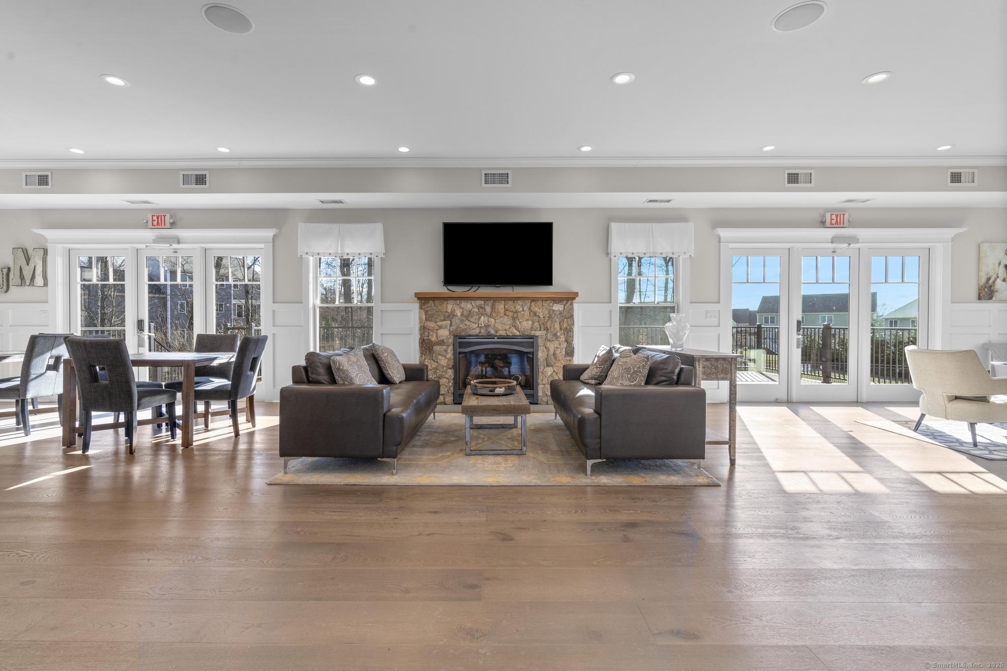 103 Wells View Road 103